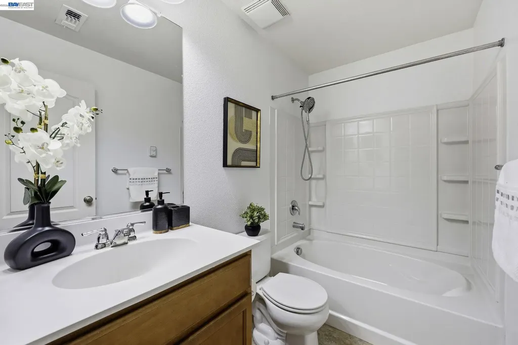 6951 Mariposa Lane Dublin CA 94568