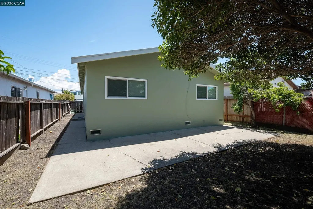 2913 16th Street San Pablo CA 94806