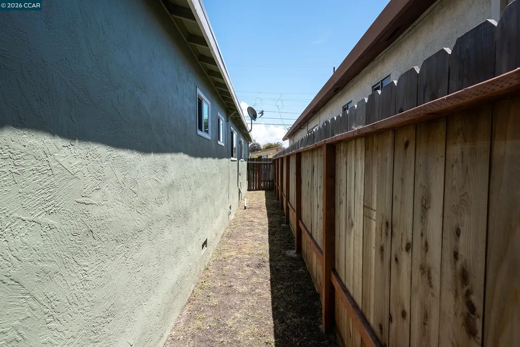 2913 16th Street San Pablo CA 94806