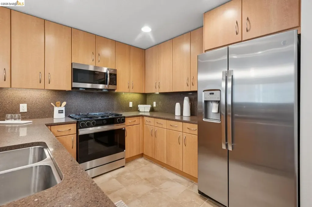 1511 Jefferson Street Oakland CA 94612