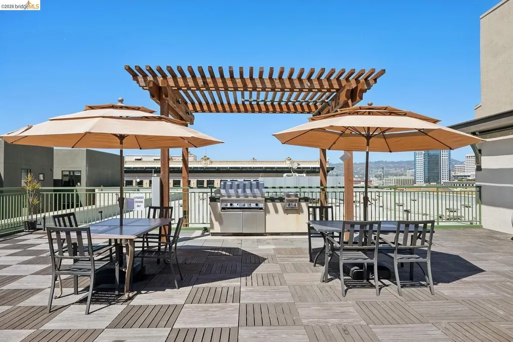1511 Jefferson Street Oakland CA 94612