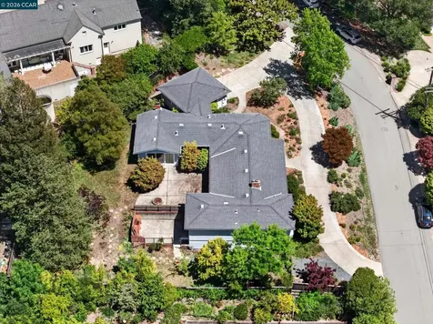 25 Robert Road Orinda CA 94563