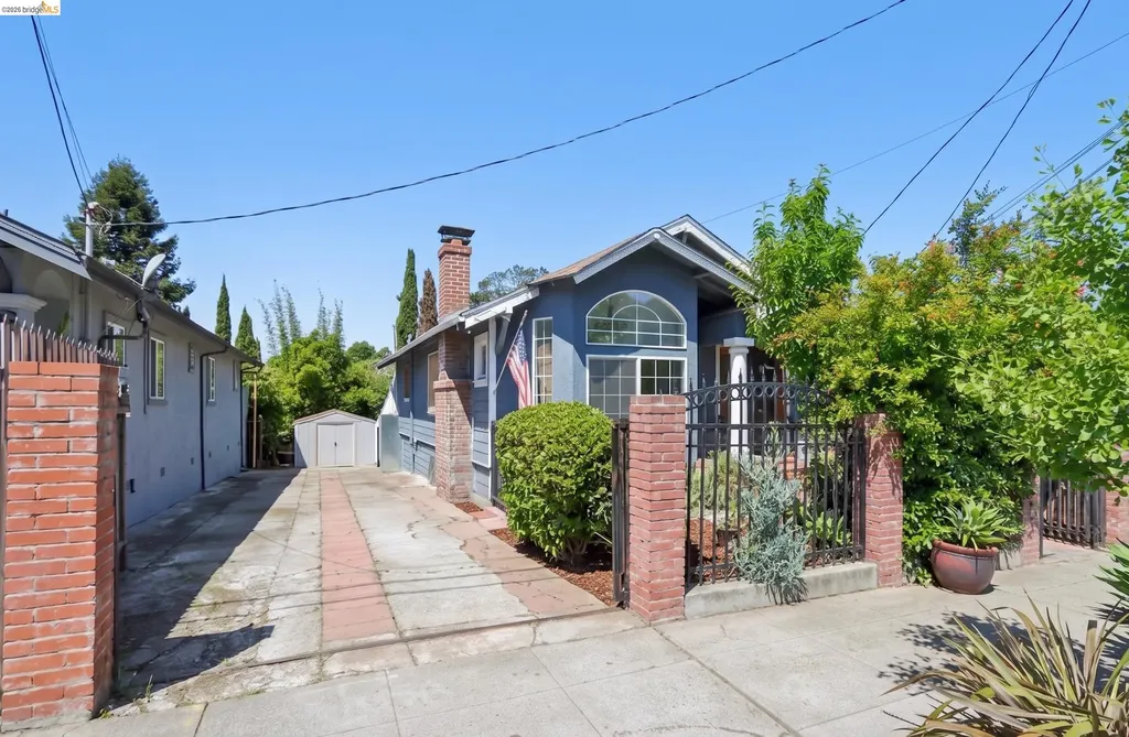 5081 Congress Avenue Oakland CA 94601