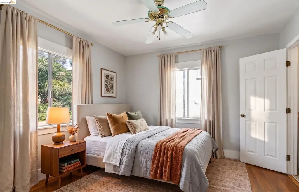 5081 Congress Avenue Oakland CA 94601