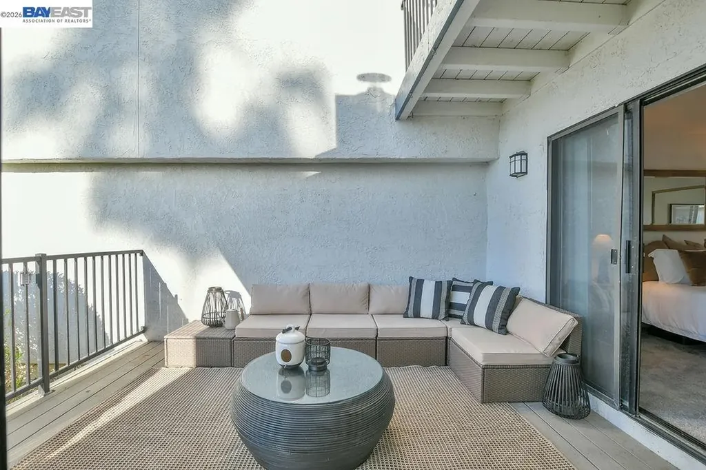 5739 Cutter Loop Discovery Bay CA 94505