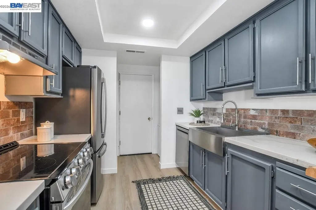 5739 Cutter Loop Discovery Bay CA 94505