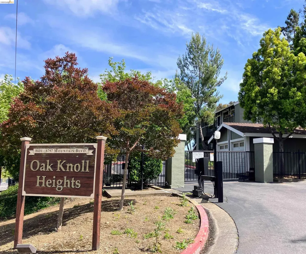 8761 Mountain Boulevard Oakland CA 94605