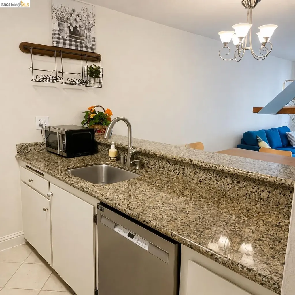 625 El Dorado Avenue Oakland CA 94611