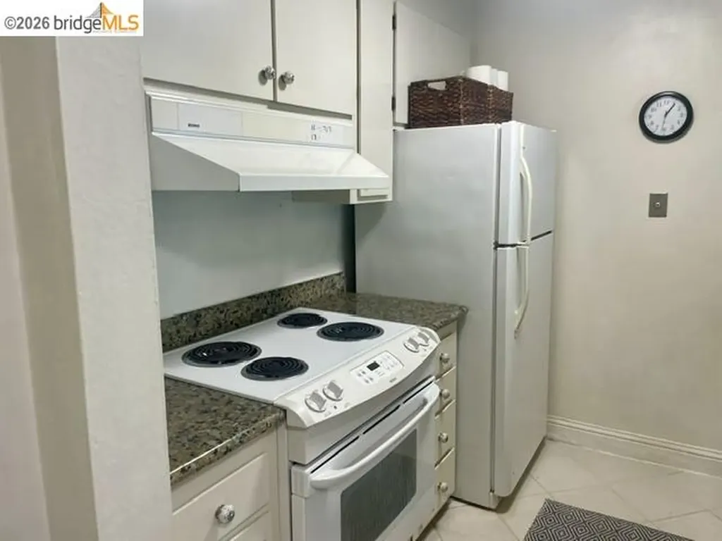 625 El Dorado Avenue Oakland CA 94611
