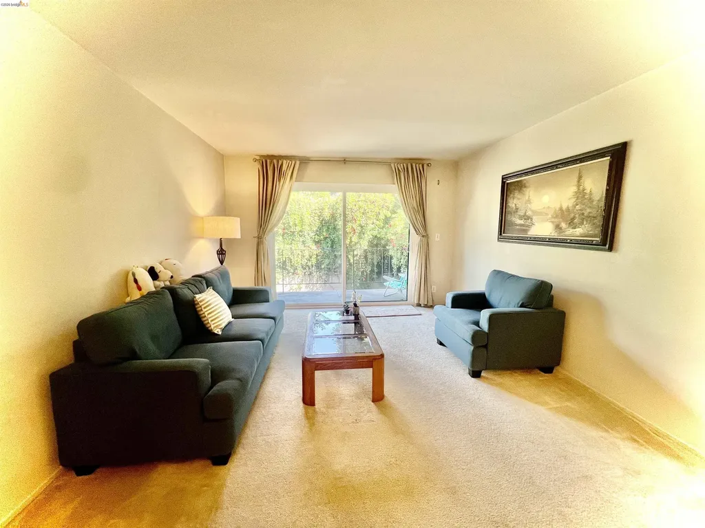 625 El Dorado Avenue Oakland CA 94611