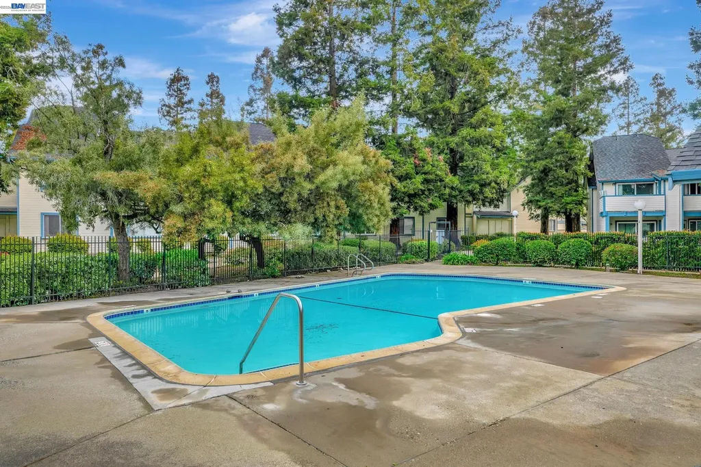 404 Sequim Common Fremont CA 94539