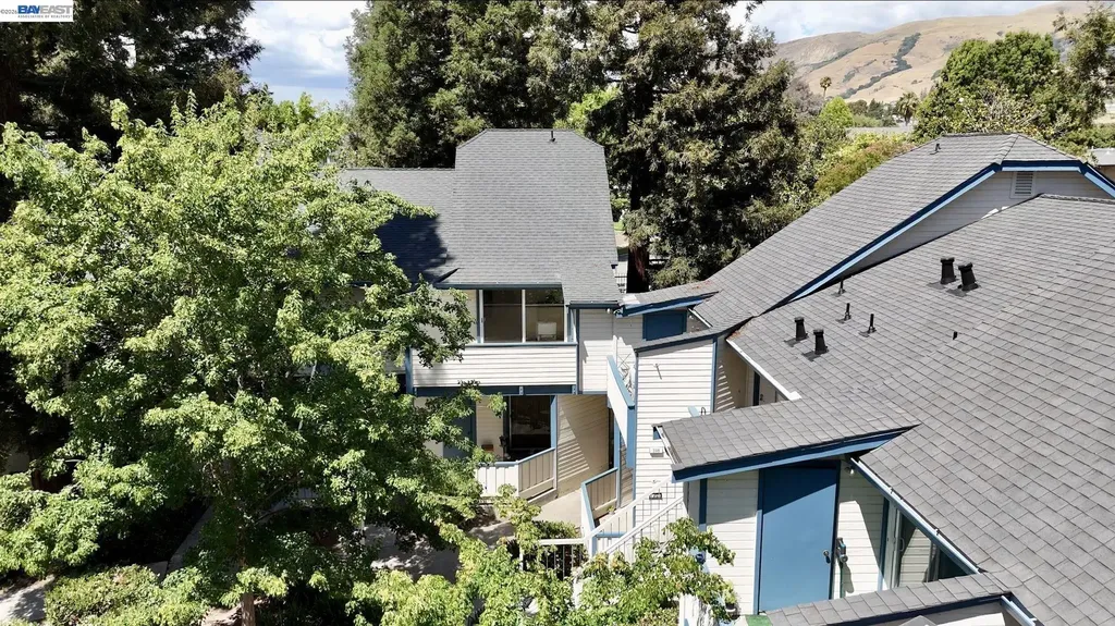 404 Sequim Common Fremont CA 94539