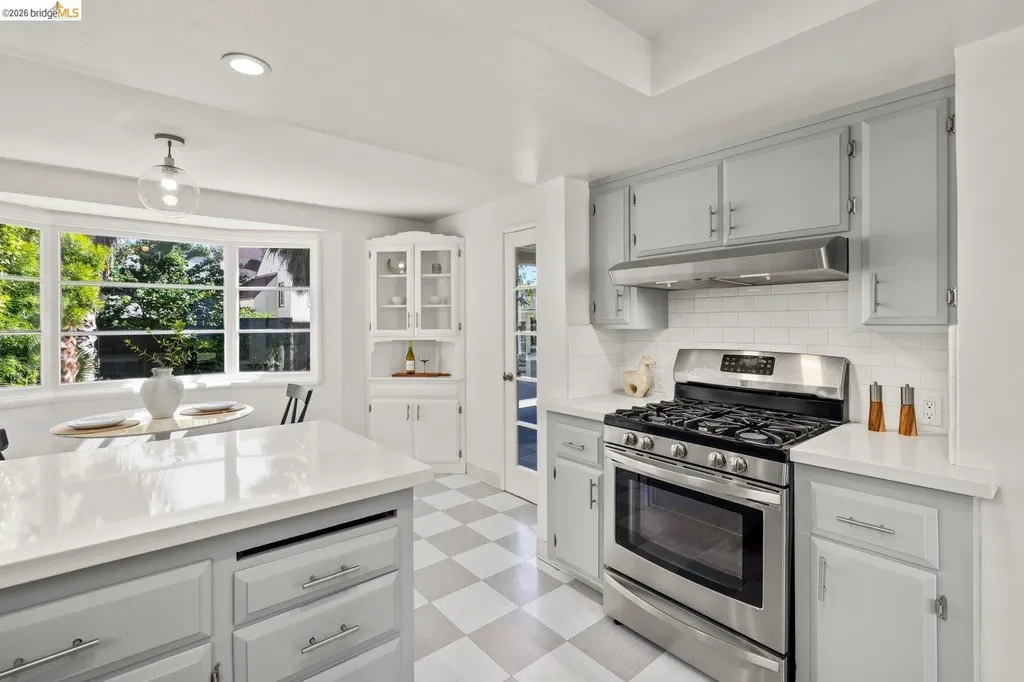 575 Mckinley Court San Leandro CA 94577