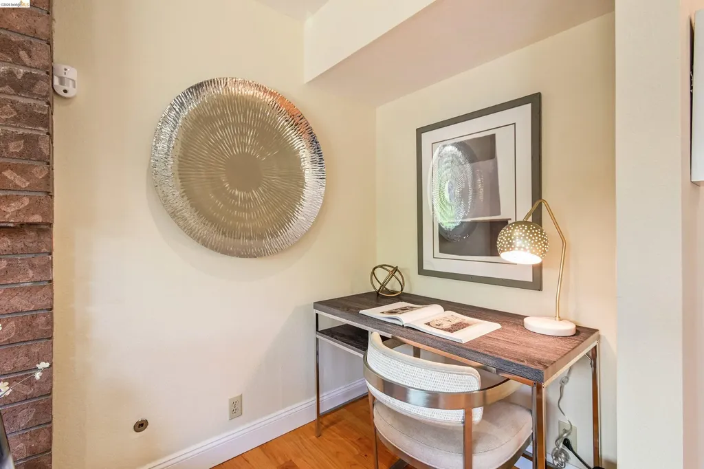 4303 Chamberlin Court Oakland CA 94619