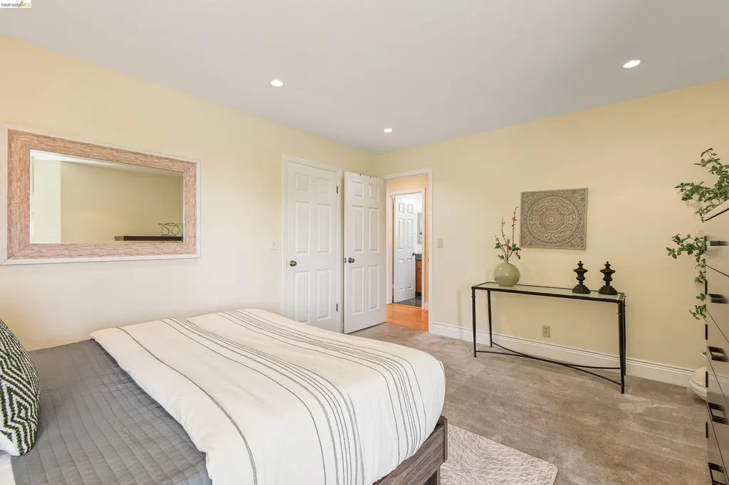 4303 Chamberlin Court Oakland CA 94619