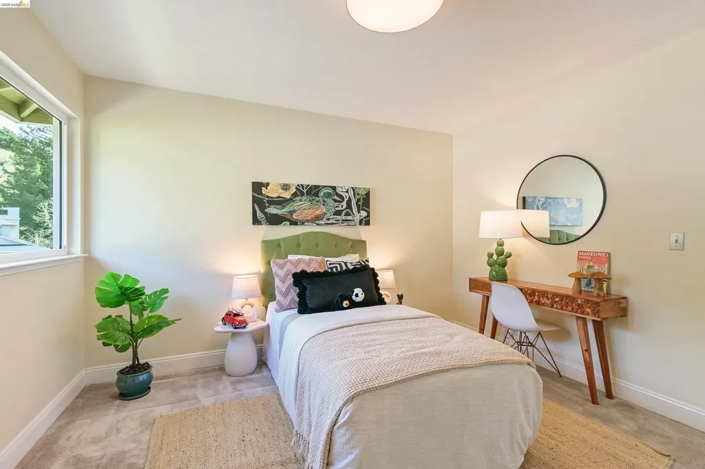 4303 Chamberlin Court Oakland CA 94619
