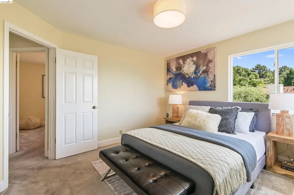 4303 Chamberlin Court Oakland CA 94619
