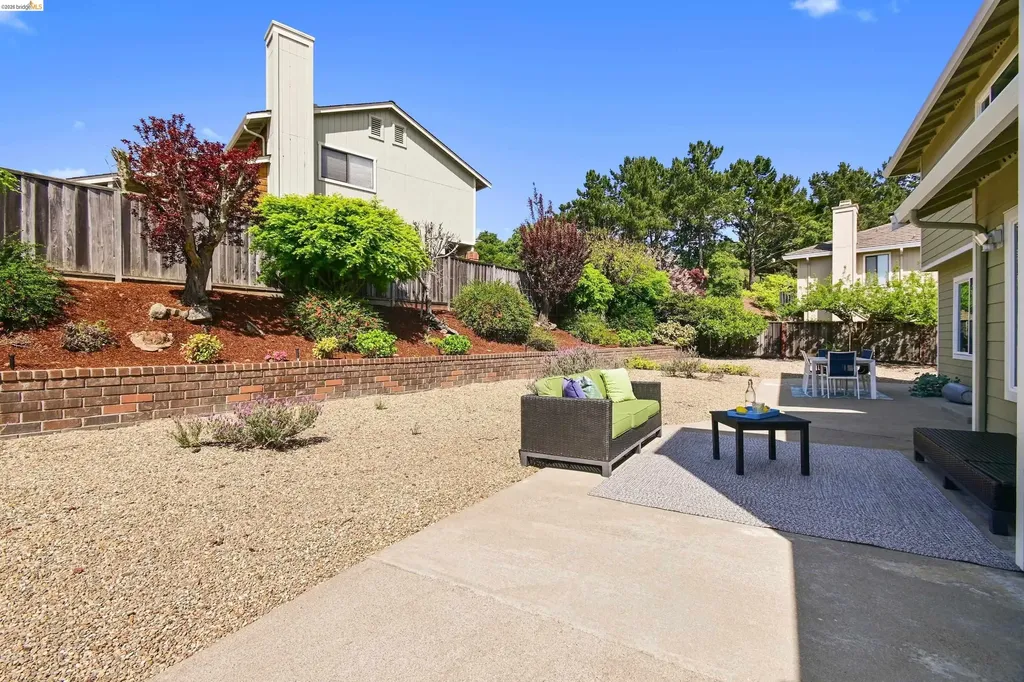 4303 Chamberlin Court Oakland CA 94619