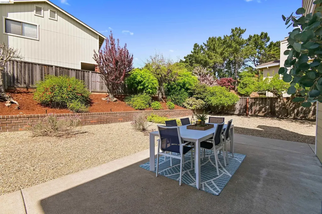 4303 Chamberlin Court Oakland CA 94619