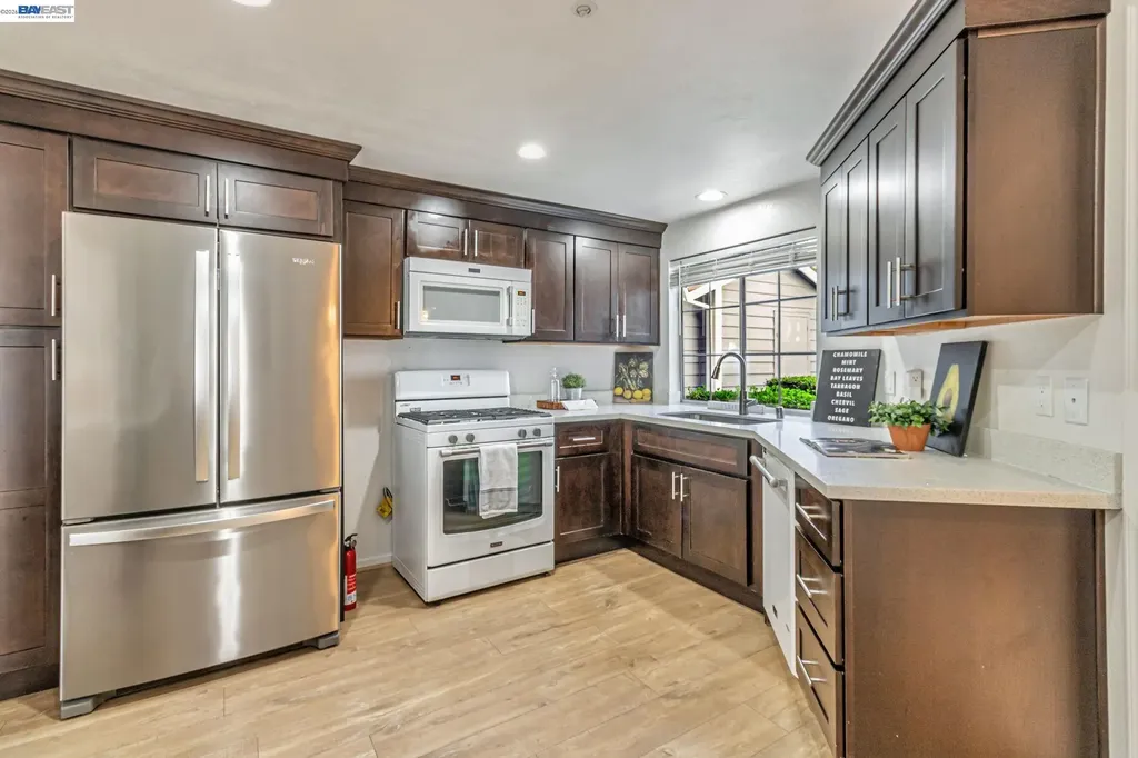 385 Kensington Common Livermore CA 94551