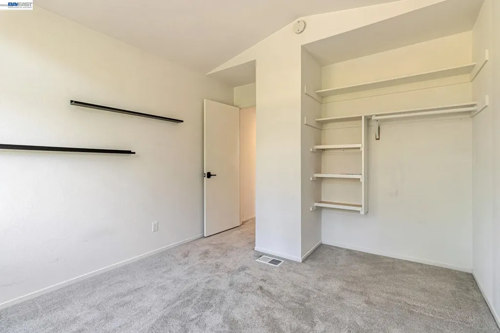 385 Kensington Common Livermore CA 94551