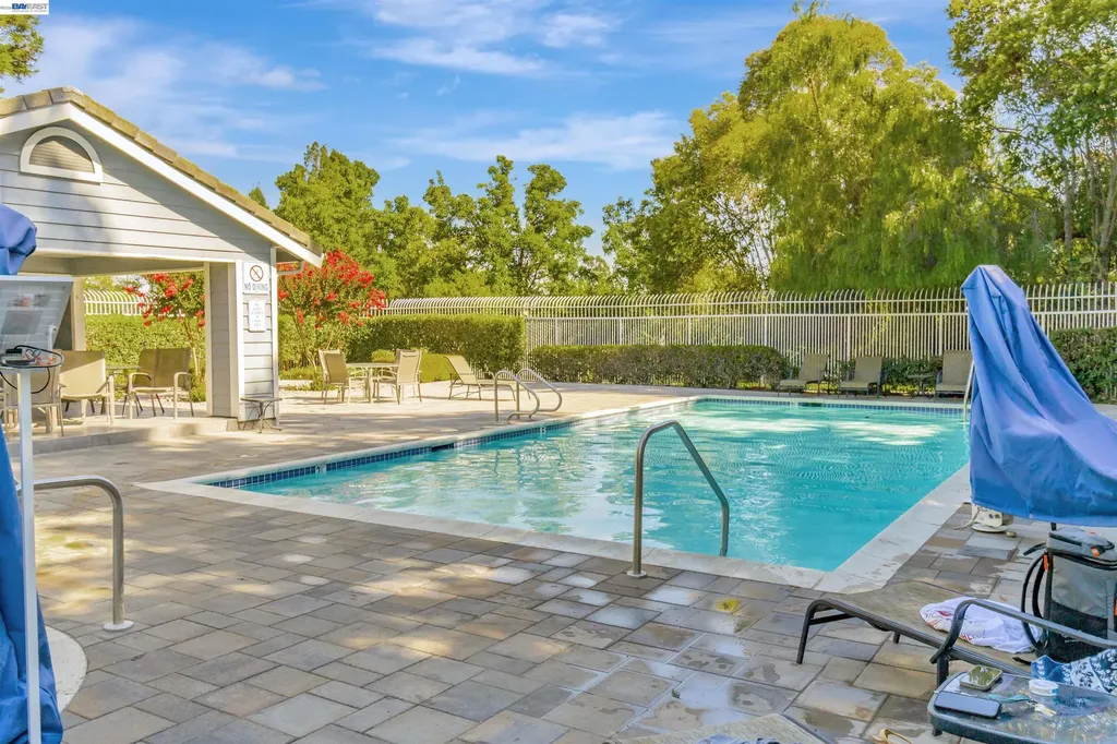385 Kensington Common Livermore CA 94551