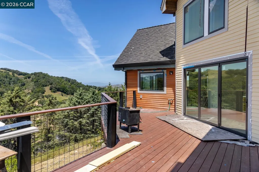 224 Bear Oaks Lane Martinez CA 94553