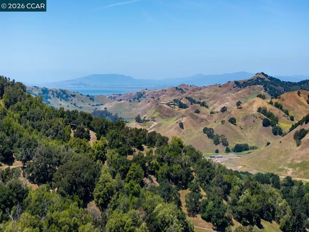 224 Bear Oaks Lane Martinez CA 94553
