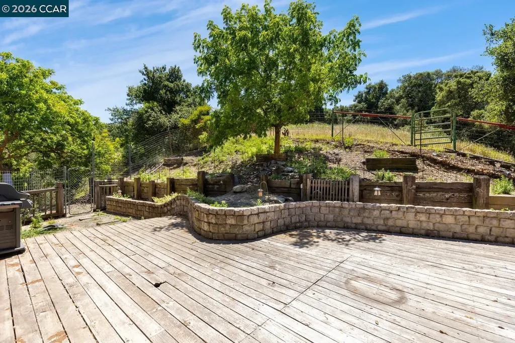 224 Bear Oaks Lane Martinez CA 94553