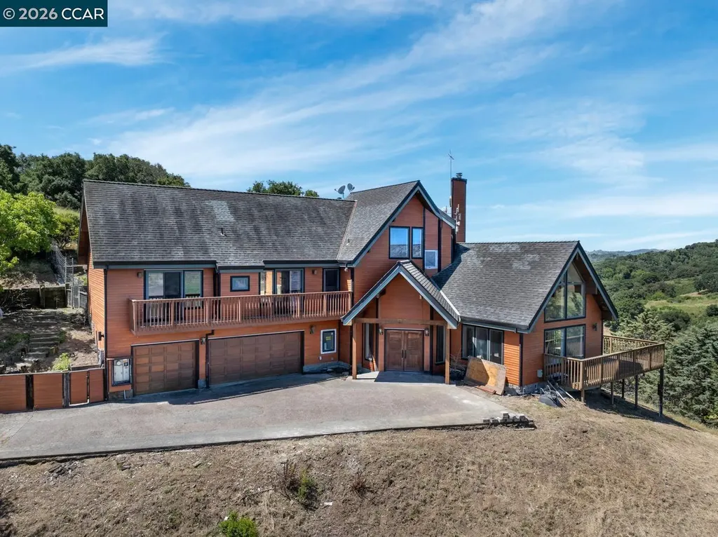 224 Bear Oaks Lane Martinez CA 94553