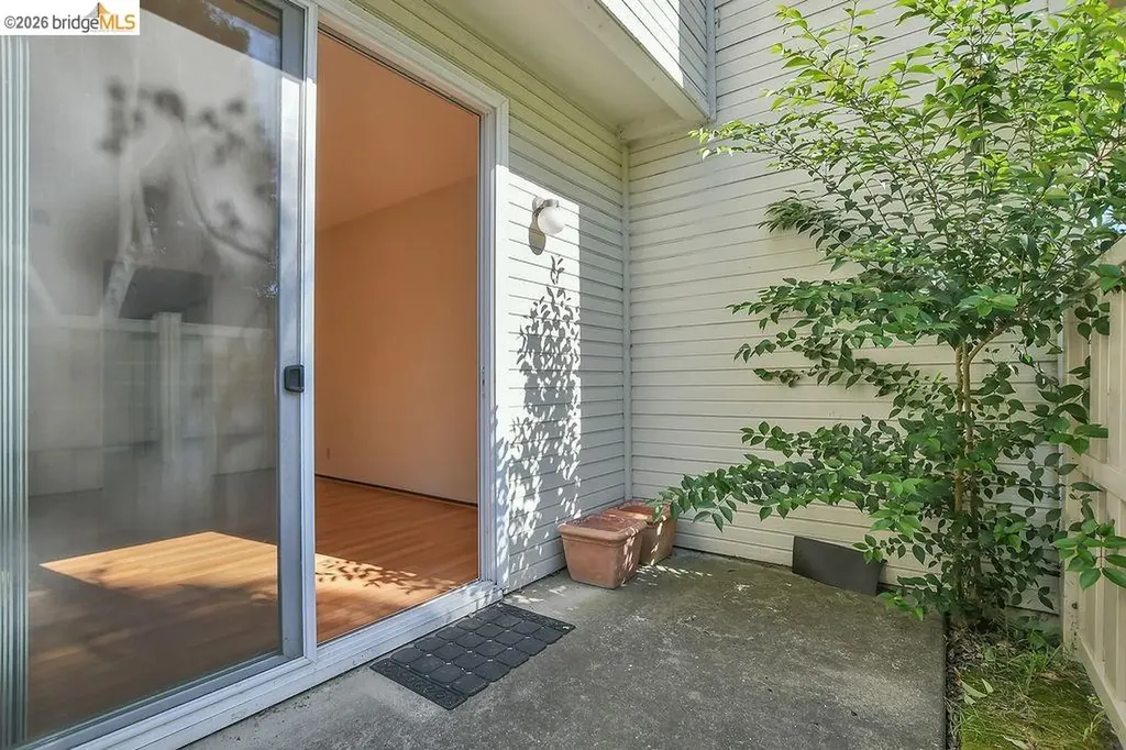 2776 East Court Richmond CA 94806