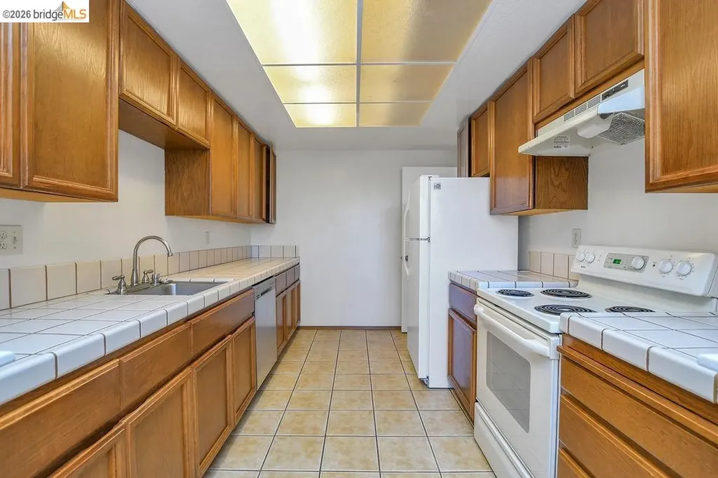 2776 East Court Richmond CA 94806