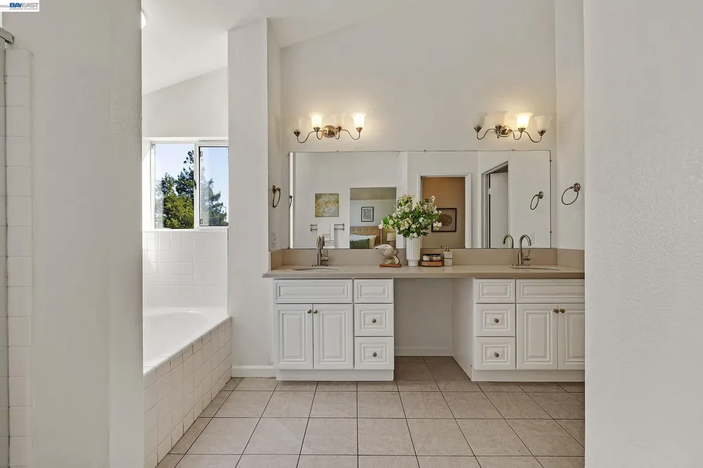 4290 Tiburon Drive Fremont CA 94555