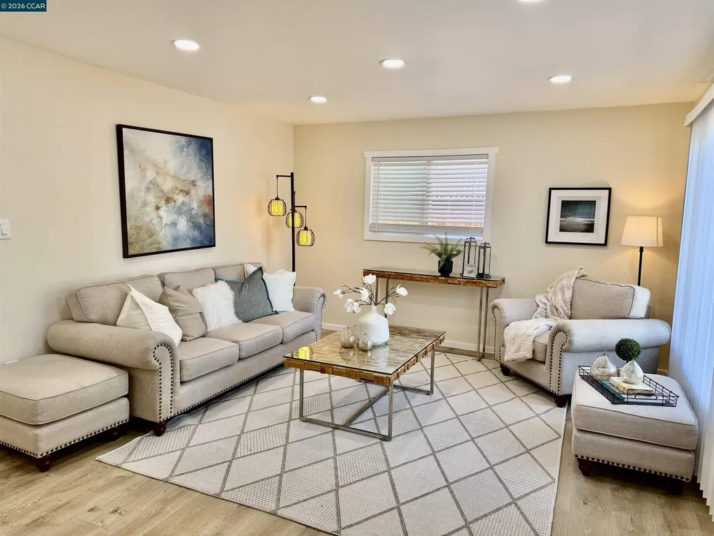 355 Lofas Place Vallejo CA 94589