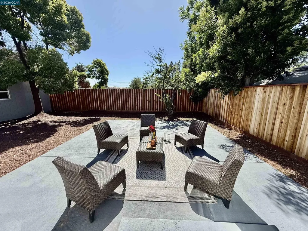 355 Lofas Place Vallejo CA 94589