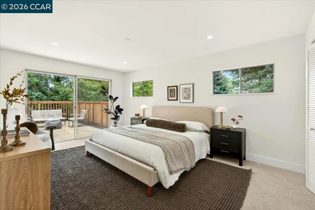 24 Las Vegas Road Orinda CA 94563