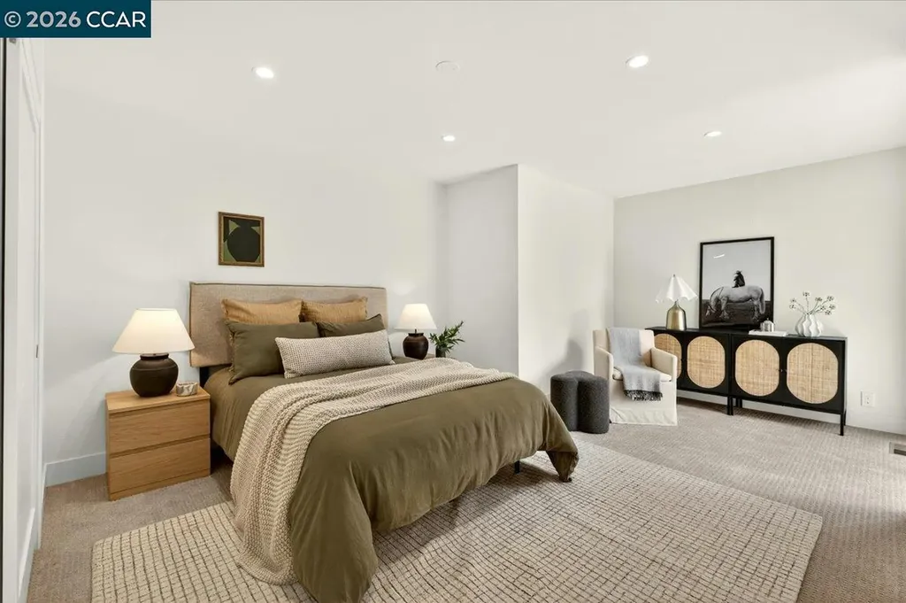 24 Las Vegas Road Orinda CA 94563