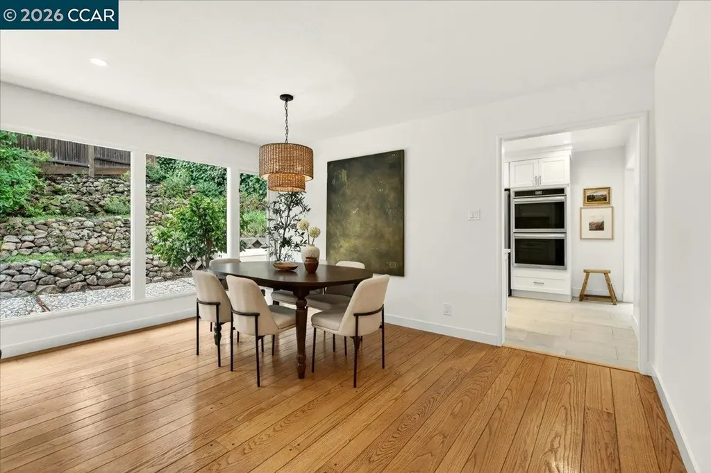 24 Las Vegas Road Orinda CA 94563
