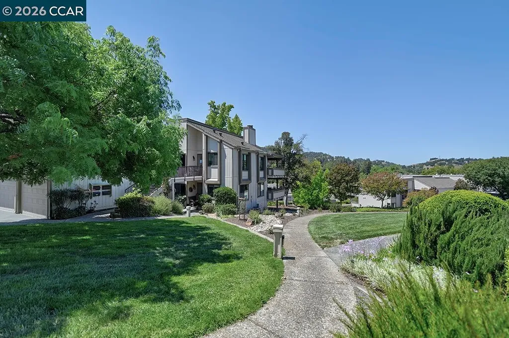 3424 Rossmoor Parkway Walnut Creek CA 94595