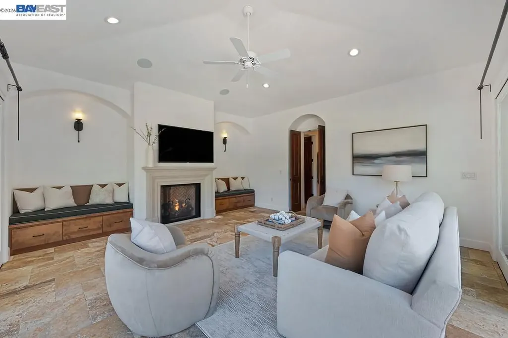 252 Livorna Heights Road Alamo CA 94507