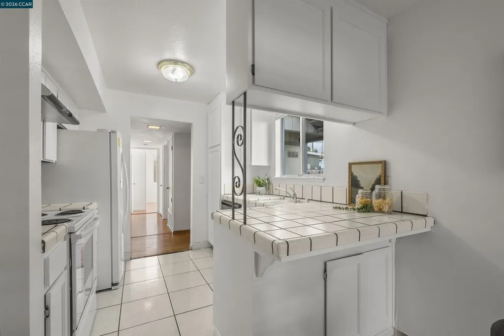 2549 San Leandro Boulevard San Leandro CA 94578