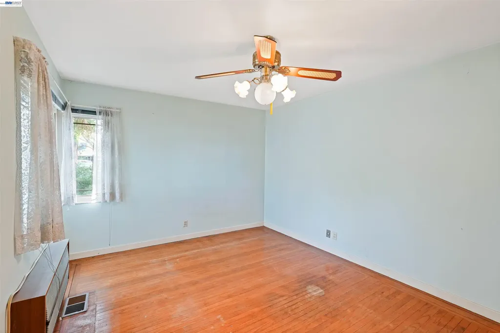15879 Via Cordoba San Lorenzo CA 94580