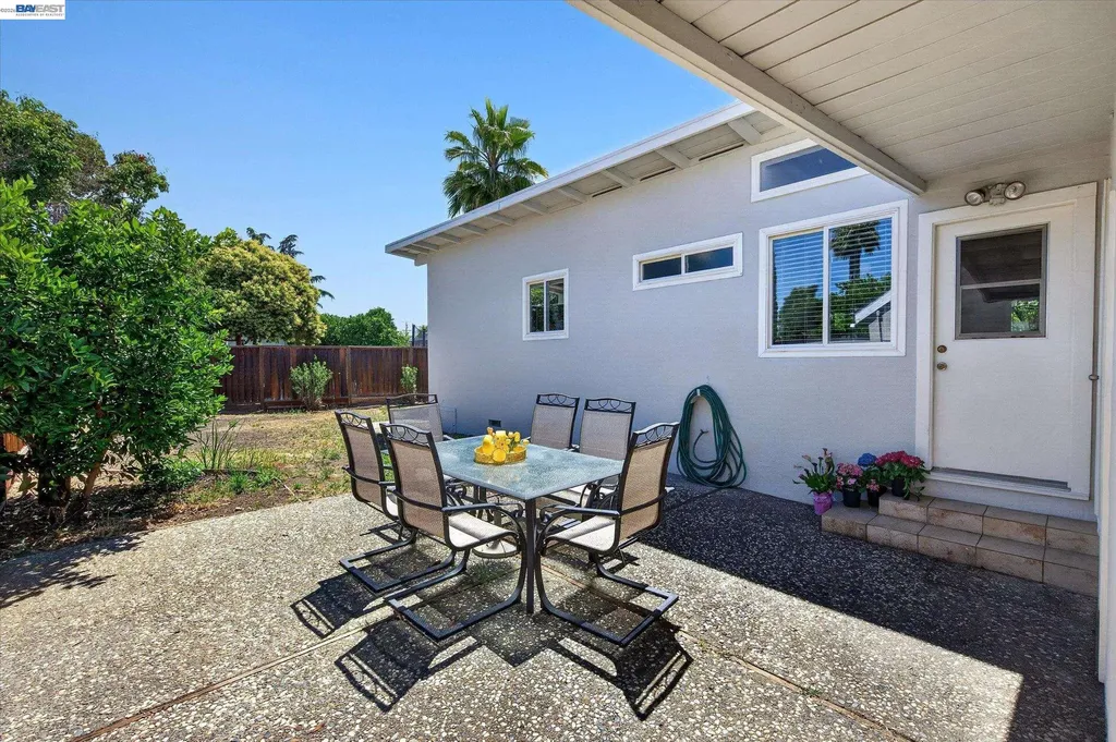 1202 P Street Livermore CA 94551