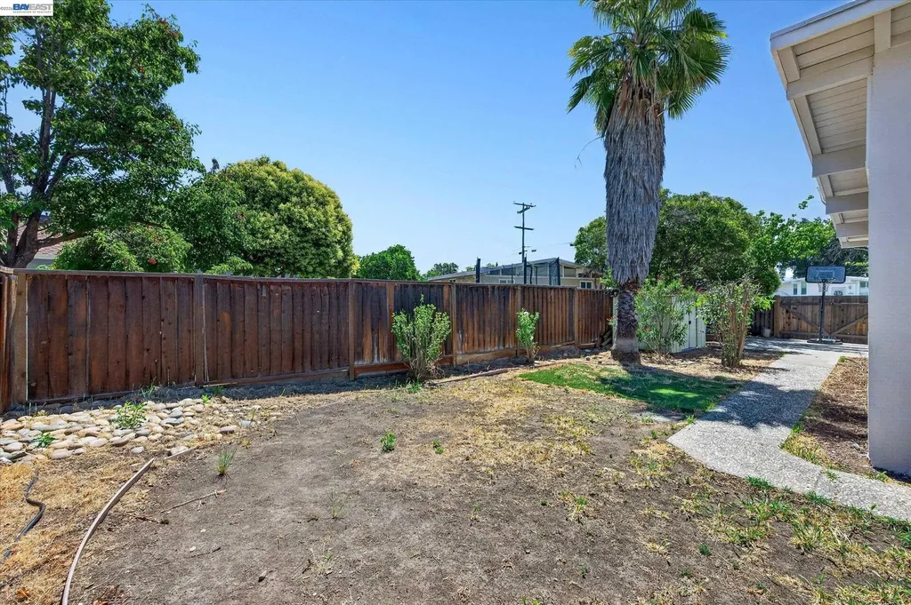 1202 P Street Livermore CA 94551