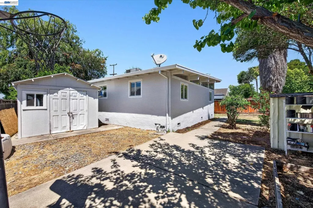 1202 P Street Livermore CA 94551