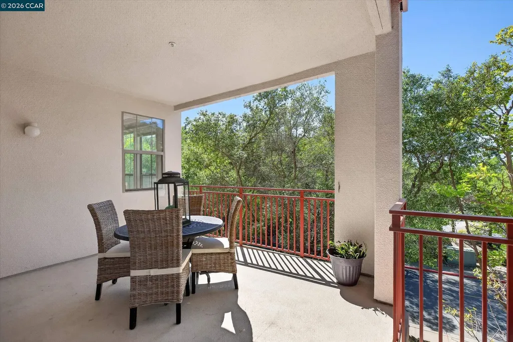 5913 Horsemans Canyon Drive Walnut Creek CA 94595