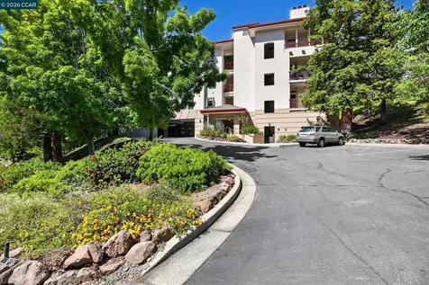 5913 Horsemans Canyon Drive Walnut Creek CA 94595
