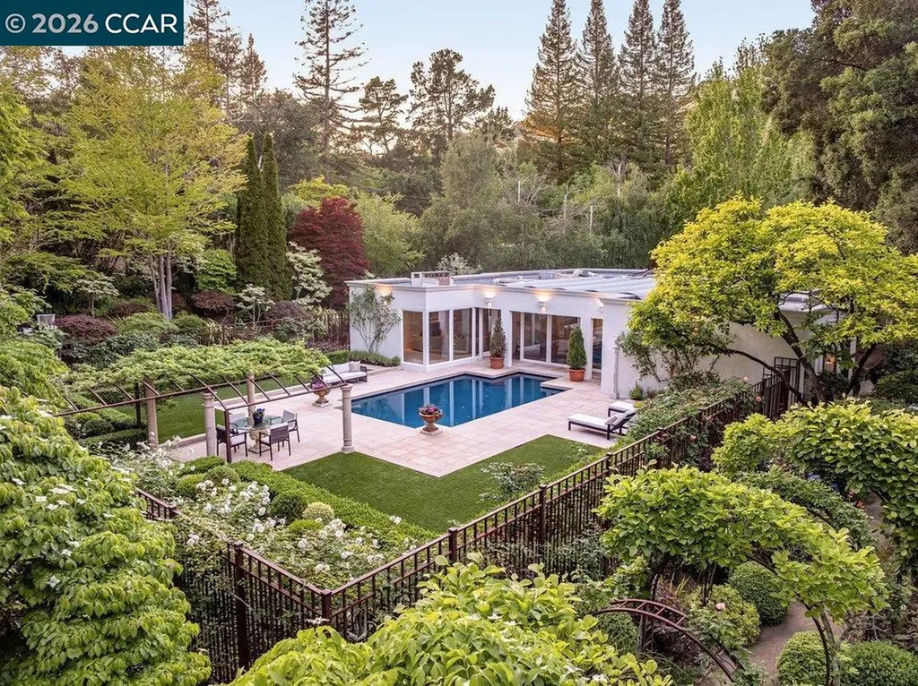3907 Happy Valley Road Lafayette CA 94549
