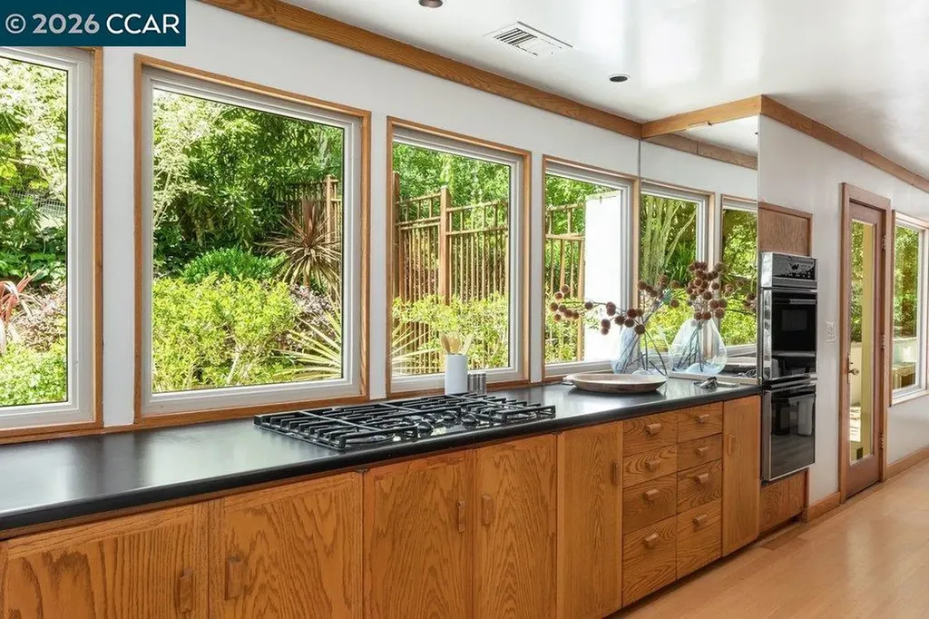 3907 Happy Valley Road Lafayette CA 94549