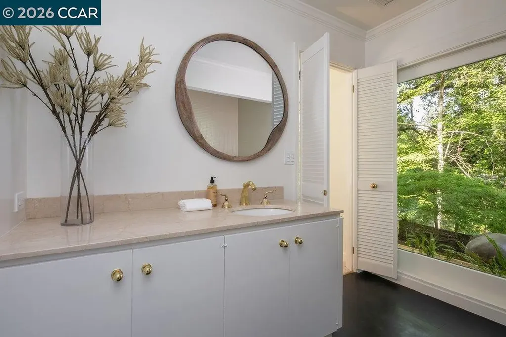 3907 Happy Valley Road Lafayette CA 94549